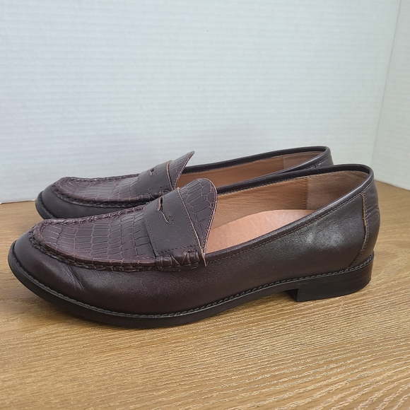 Vionic Men's Classic Slip-on Loafers, Size: 10 Color: Brown - Picture 7 of 15